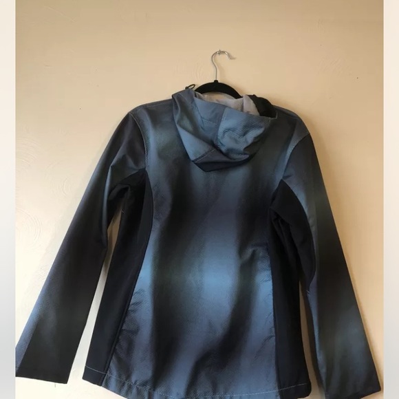 Mussi woman’s size medium jacket - Picture 4 of 4